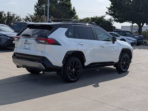 Used 2024 Toyota RAV4 XSE AWD/4WD image 7