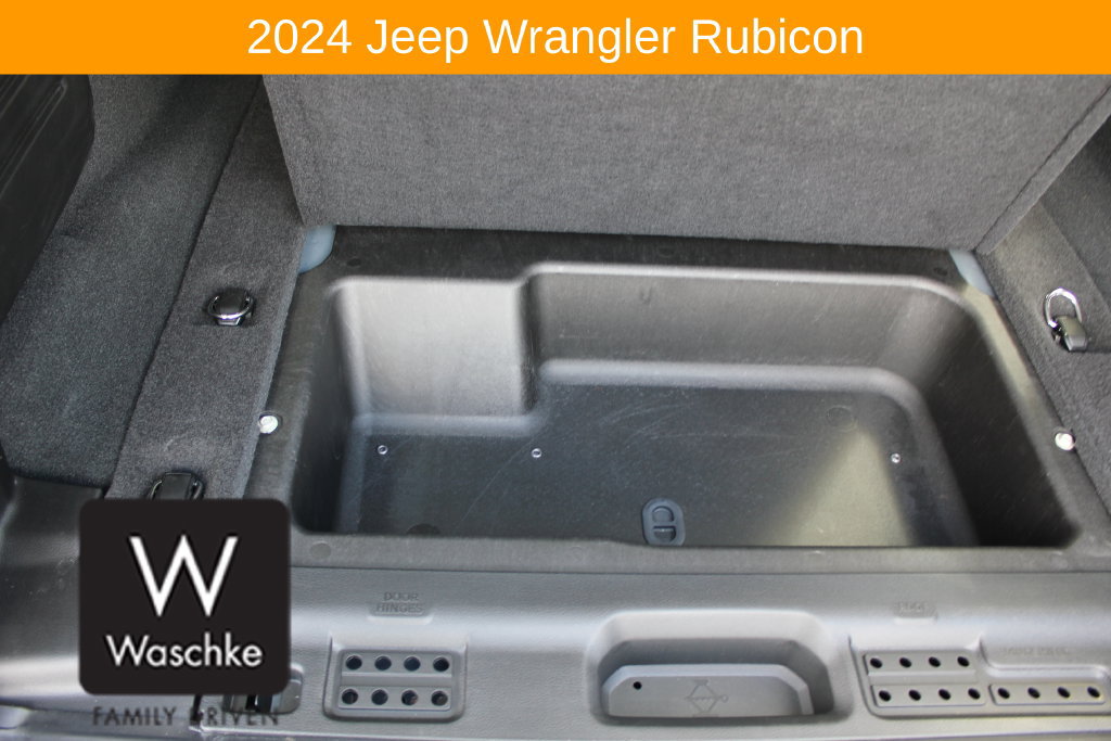 Used 2024 Jeep Wrangler Unlimited Rubicon w/ Convenience Group AWD/4WD image 22