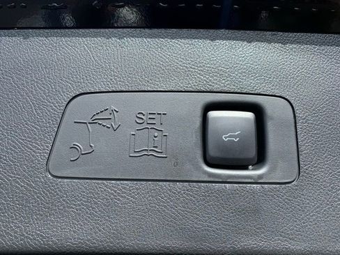 New 2025 Lincoln Corsair Reserve w/ Jet Appearance Package image 6