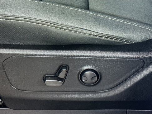 Used 2022 RAM 1500 Big Horn image 22