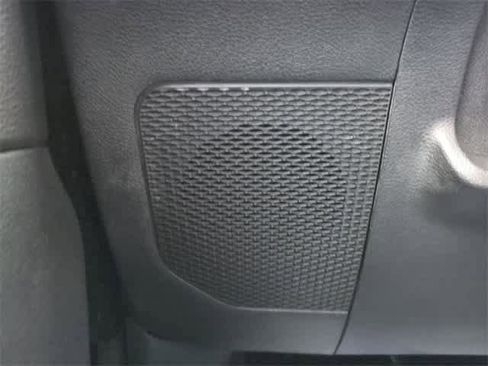 Used 2019 Jeep Wrangler Unlimited Sahara image 30