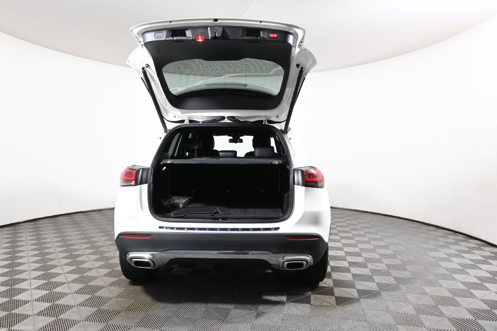 Certified 2023 Mercedes-Benz GLA 250 4MATIC image 35