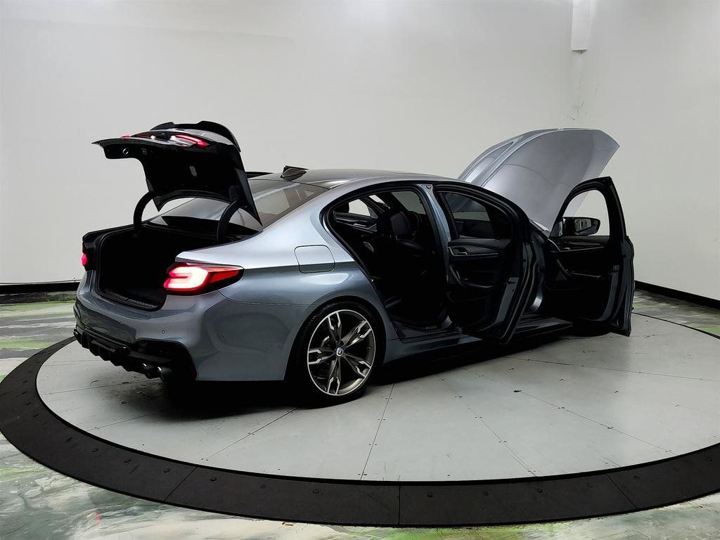 Used 2020 BMW M550i xDrive AWD/4WD image 11
