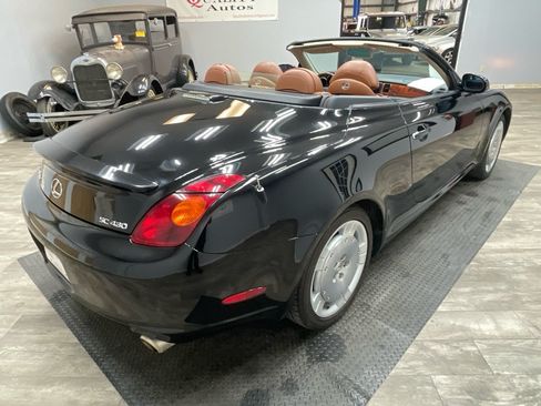 Used 2002 Lexus SC 430 Convertible RWD image 9