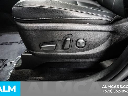 Used 2025 Kia Telluride EX image 32