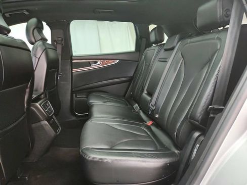 Used 2016 Lincoln MKX Reserve w/ Climate Package AWD/4WD image 25