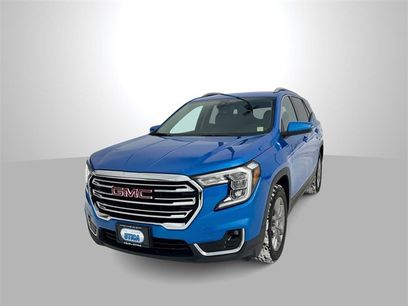 Used 2024 GMC Terrain SLT