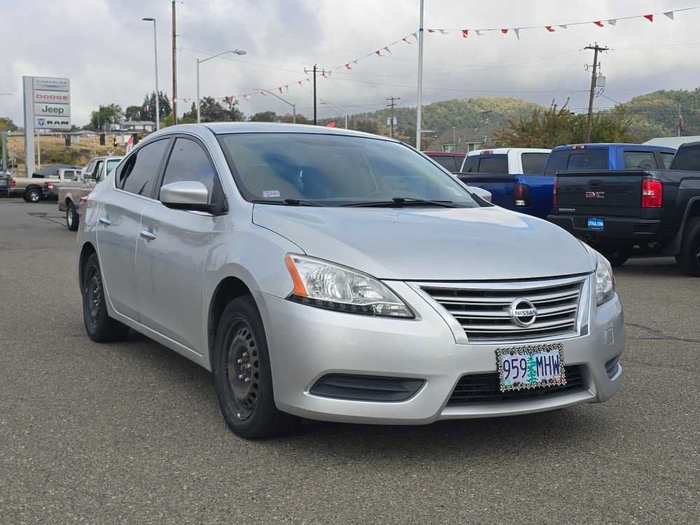 Used 2015 Nissan Sentra SV FWD image 11