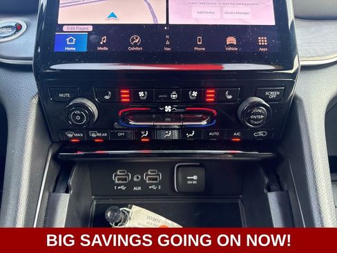 New 2025 Jeep Grand Cherokee L Limited w/ Luxury Tech Group II image 32