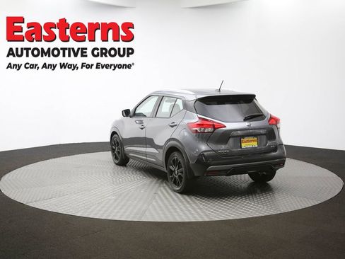 Used 2020 Nissan Kicks SR FWD image 62