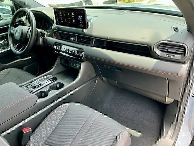 New 2026 Honda Pilot Sport image 29