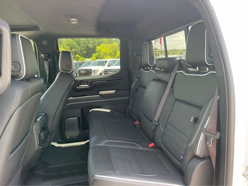 Used 2024 GMC Sierra 1500 AT4X AWD/4WD image 21