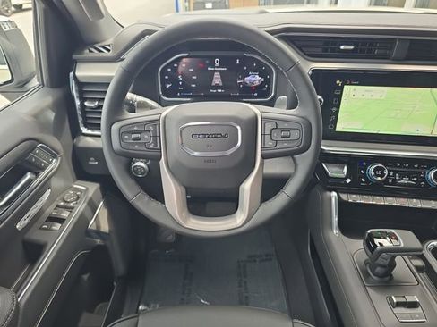 New 2026 GMC Sierra 1500 Denali w/ Denali Reserve Package AWD/4WD image 12