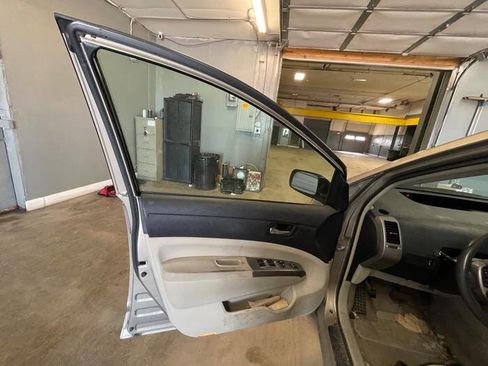 Used 2006 Toyota Prius FWD image 22