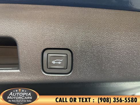 Used 2026 GMC Acadia Denali Ultimate FWD image 27