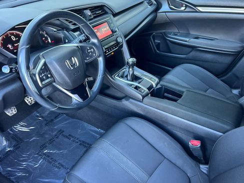 Used 2019 Honda Civic Sport image 11