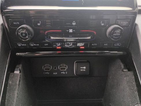 Used 2021 Jeep Grand Cherokee L Limited image 18