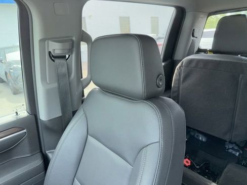 Used 2025 GMC Sierra 1500 SLT w/ SLT Premium Package AWD/4WD image 42