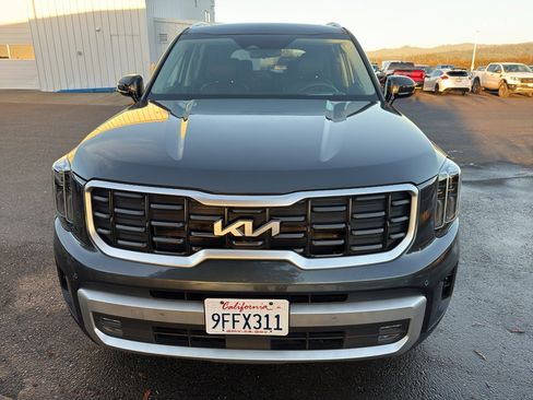 Used 2023 Kia Telluride SX Prestige image 9