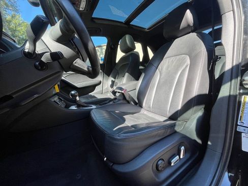 Used 2018 Audi Q3 2.0T Premium FWD image 14