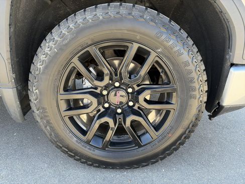 Used 2021 GMC Sierra 1500 Elevation AWD/4WD image 23