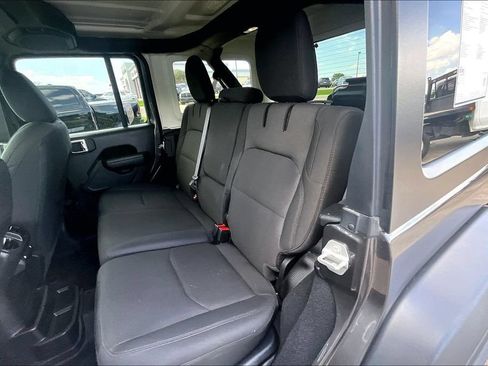 Used 2023 Jeep Wrangler Unlimited w/ 8.4" Radio Group AWD/4WD image 23