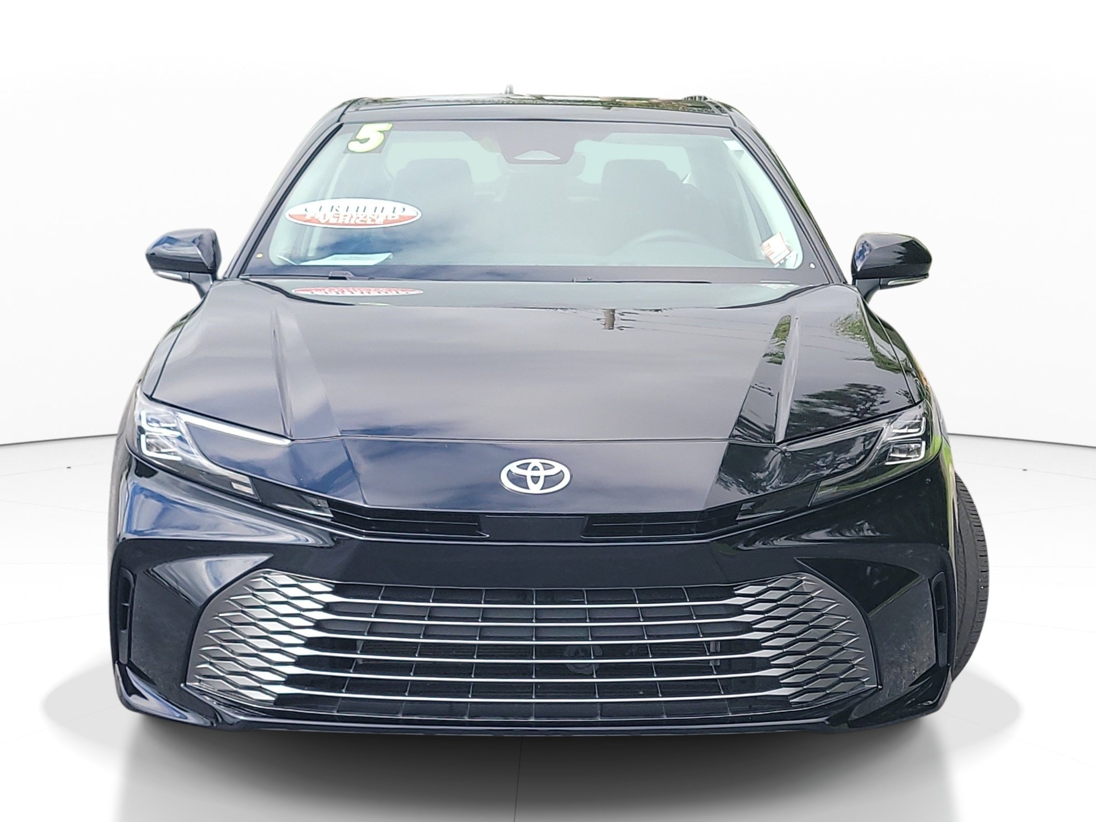 Certified 2025 Toyota Camry XLE FWD image 2