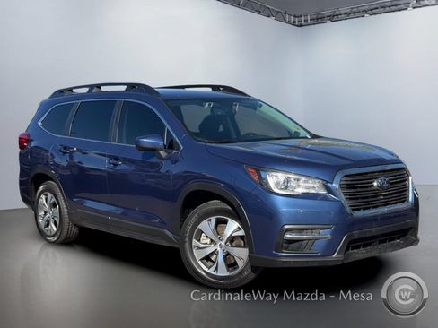 Used 2021 Subaru Ascent Premium w/ Convenience Package AWD/4WD image 2