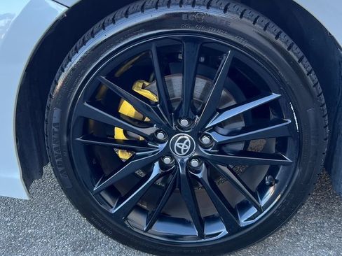 Used 2021 Toyota Camry XSE image 28