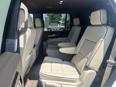 New 2026 GMC Yukon Denali w/ LPO, Floor Liner Package AWD/4WD image 26
