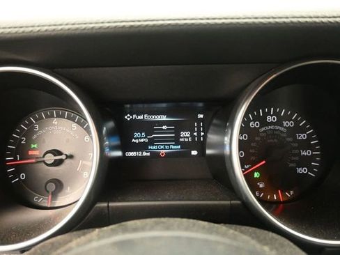 Used 2022 Ford Mustang GT RWD image 16