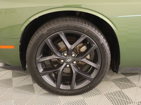 Used 2022 Dodge Challenger SXT w/ Blacktop Package image 15