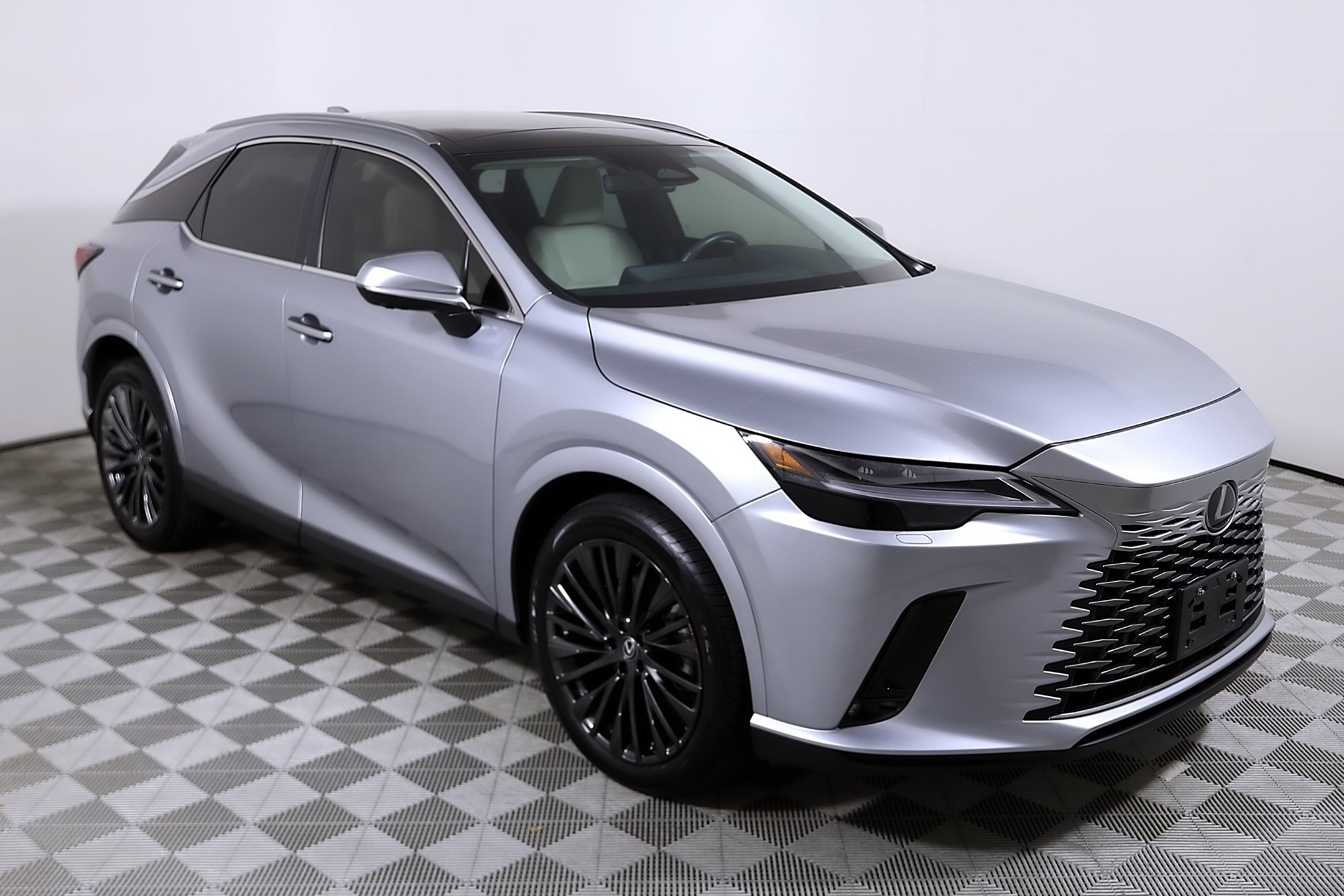 Used 2024 Lexus RX 350h w/ Convenience Package AWD/4WD image 6