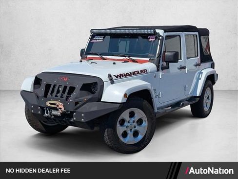 Used 2015 Jeep Wrangler Unlimited Sahara w/ Connectivity Group AWD/4WD image 1