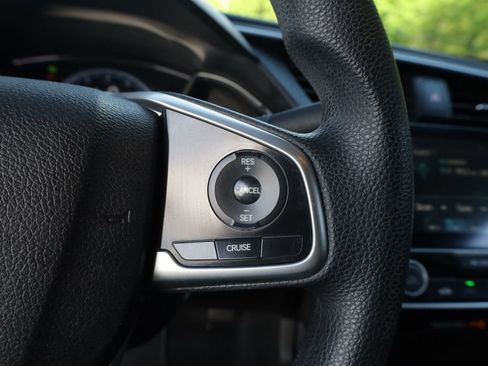 Used 2018 Honda Civic EX image 19