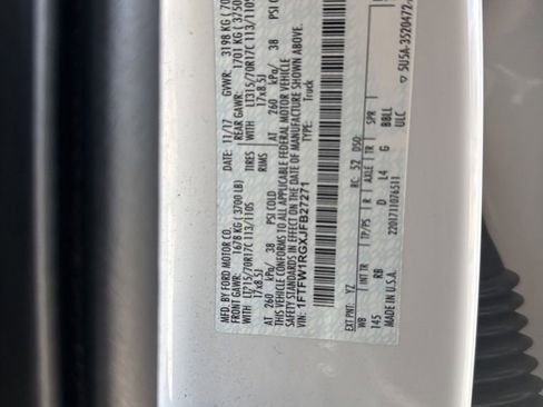 Used 2018 Ford F150 Raptor w/ Equipment Group 802A Luxury image 28