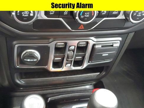 Used 2020 Jeep Gladiator Sport w/ Quick Order Package 24S image 17