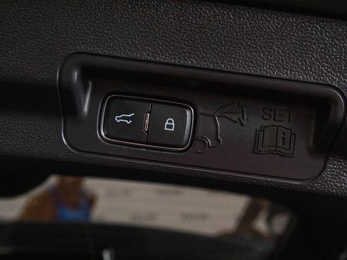 Used 2023 Ford Explorer XLT w/ Equipment Group 202A image 24