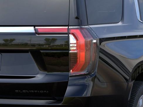 New 2026 GMC Yukon Elevation AWD/4WD image 11