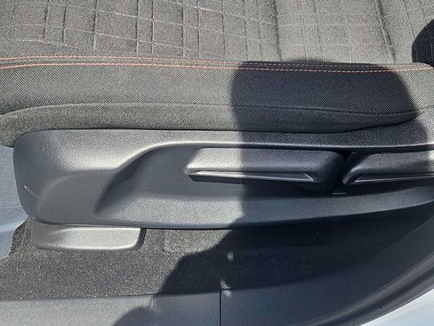 Certified 2024 Honda HR-V Sport image 17