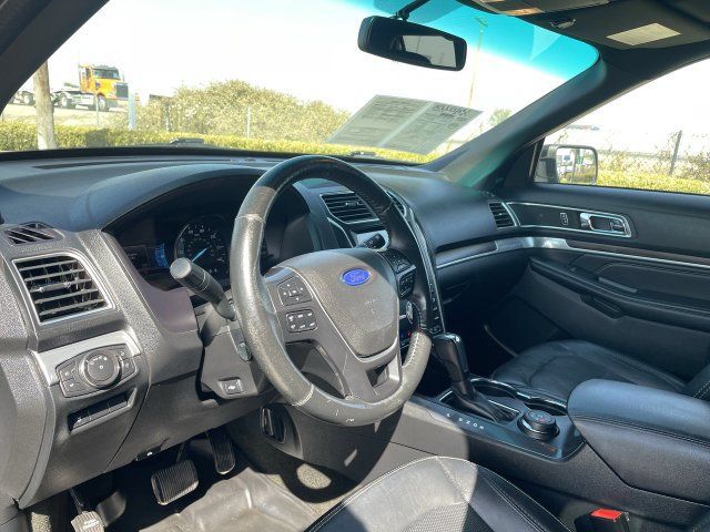 Used 2016 Ford Explorer Limited AWD/4WD image 10