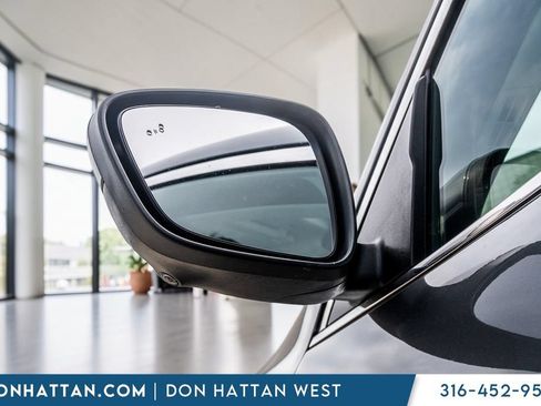 Used 2023 Ford Escape Platinum AWD/4WD image 39
