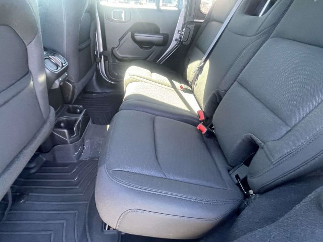 Used 2019 Jeep Wrangler Unlimited Sport S AWD/4WD image 12