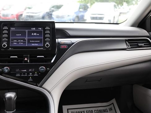 Used 2022 Toyota Camry SE AWD/4WD image 24