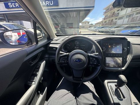 Used 2024 Subaru Crosstrek 2.0i image 14