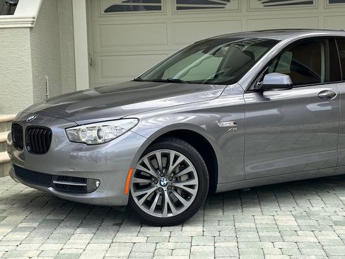 Used 2010 BMW 550i Gran Turismo xDrive AWD/4WD image 2