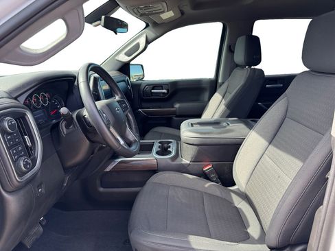 Used 2021 Chevrolet Silverado 1500 RST image 10