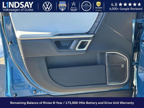 Used 2023 Rivian R1T Adventure image 9