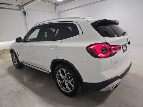 Used 2023 BMW X3 xDrive30i w/ Premium Package AWD/4WD image 2