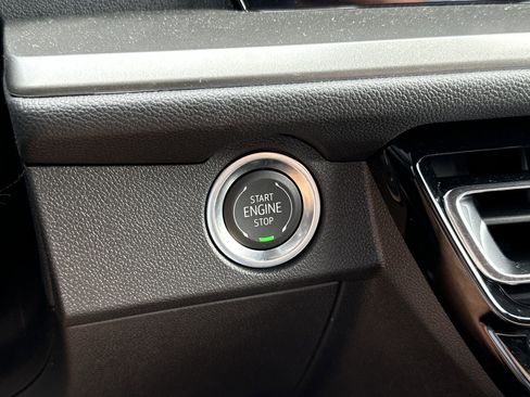 New 2025 Chevrolet Traverse LT w/ Enhanced Driving Package image 52